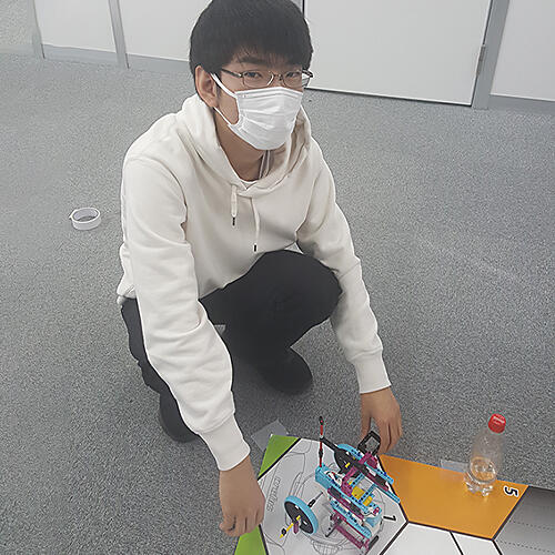 プログラミング部門・多足歩行の部決勝進出者_仙台キャンパス