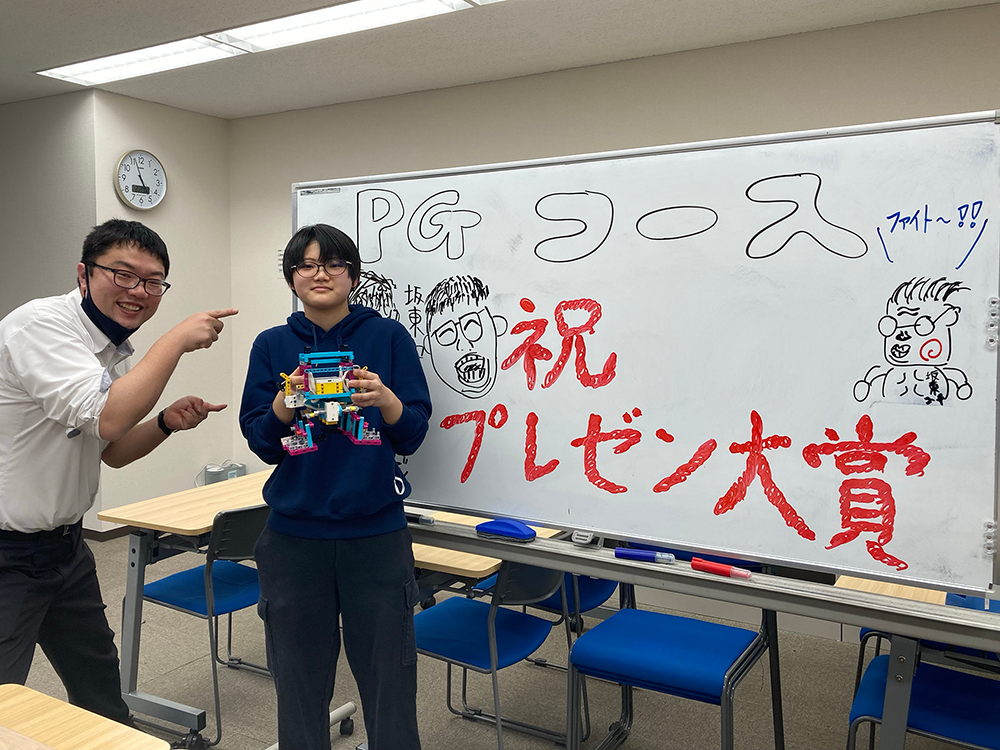 プログラミング部門・プレゼン大賞 多足歩行競技の部